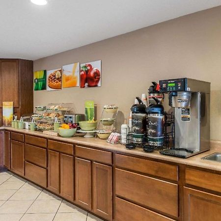 Quality Inn Burlington Eksteriør billede